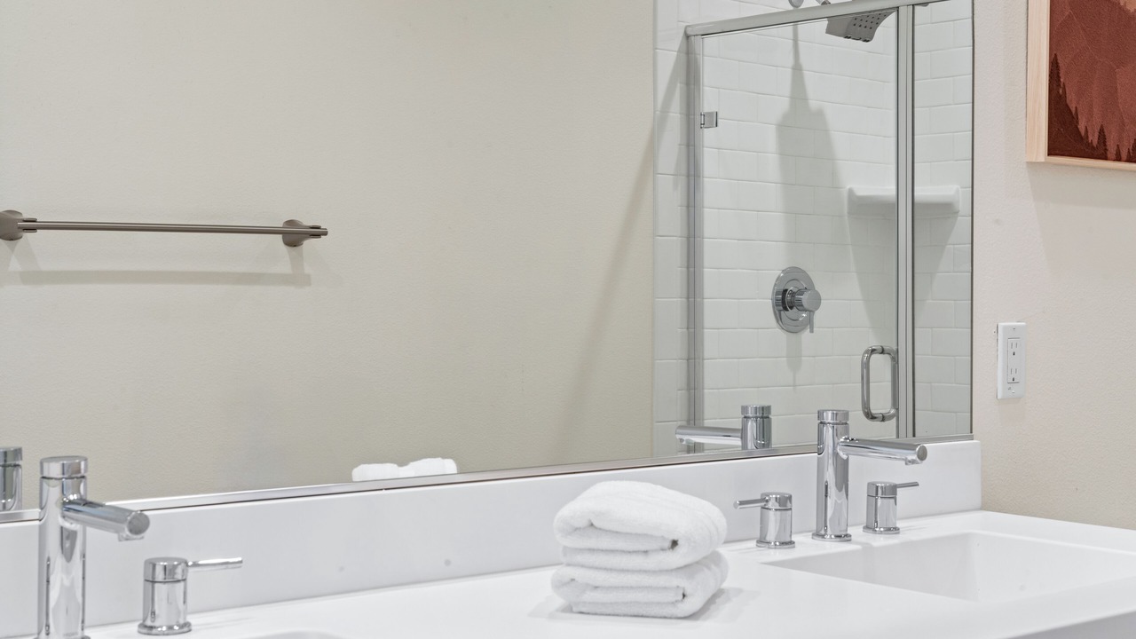 Photo of Bathroom in Riverview West