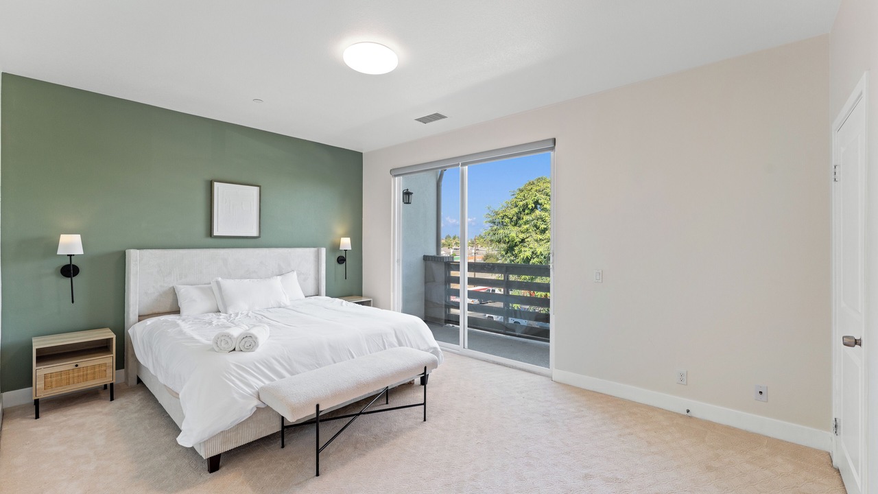 Photo of Bedroom in Riverview West