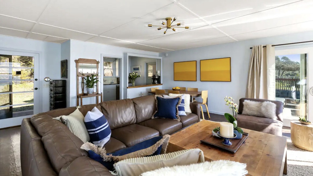 Photo of Livingroom in Gualala