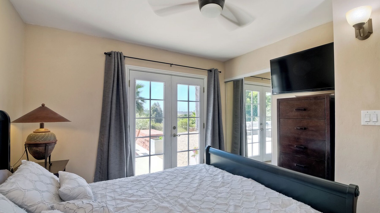 Photo of Bedroom in East Side Capistrano