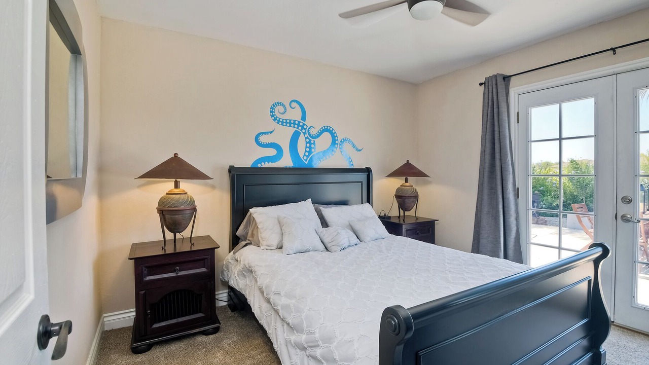 Photo of Bedroom in East Side Capistrano