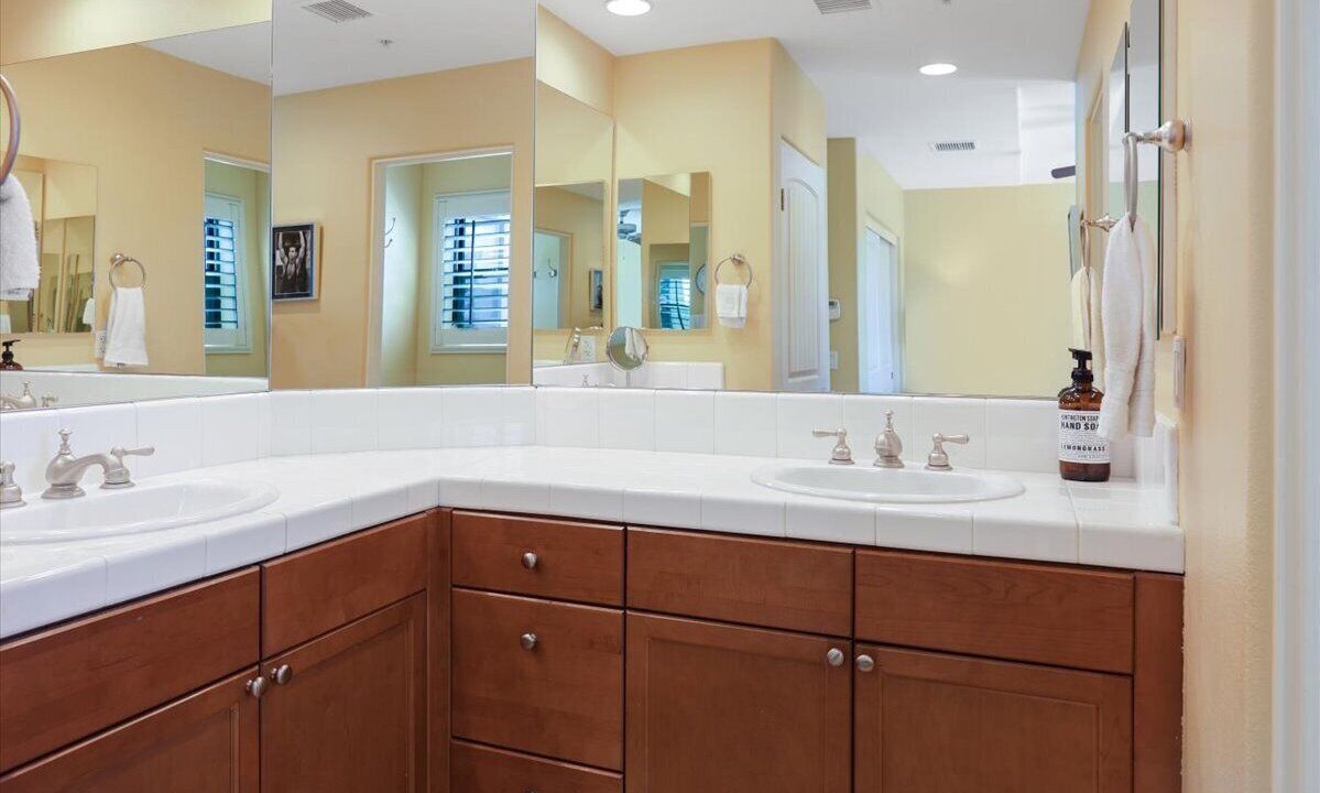 Photo of Bathroom in Baristo