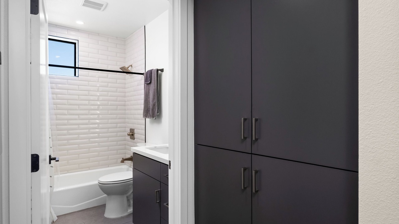 Photo of Bathroom in Roseville - Fleet Ridge