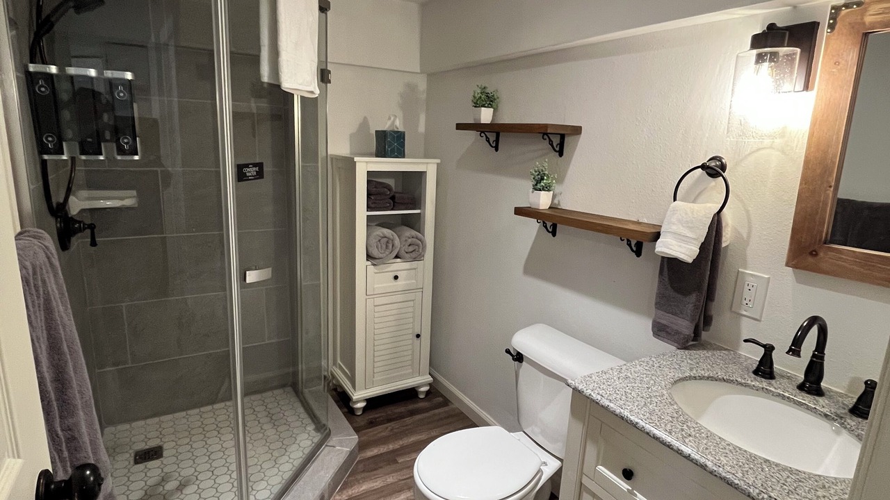 Photo of Bathroom in Fort Bragg