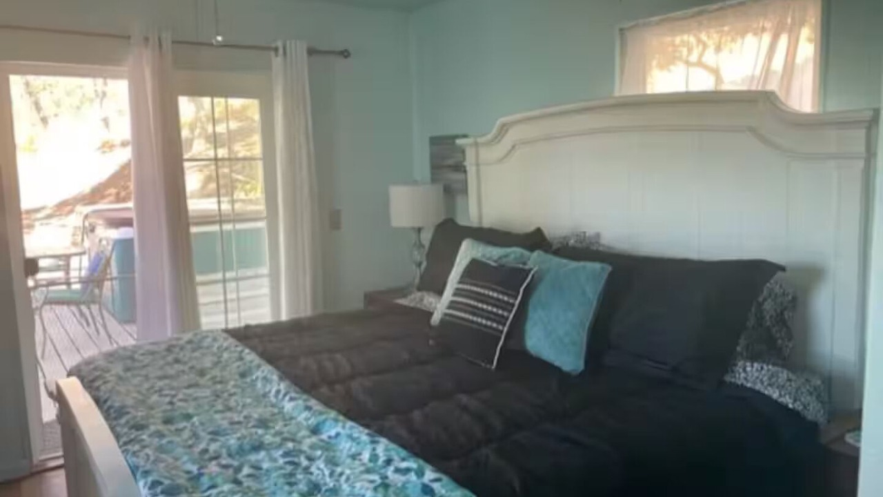 Photo of Bedroom in Clearlake