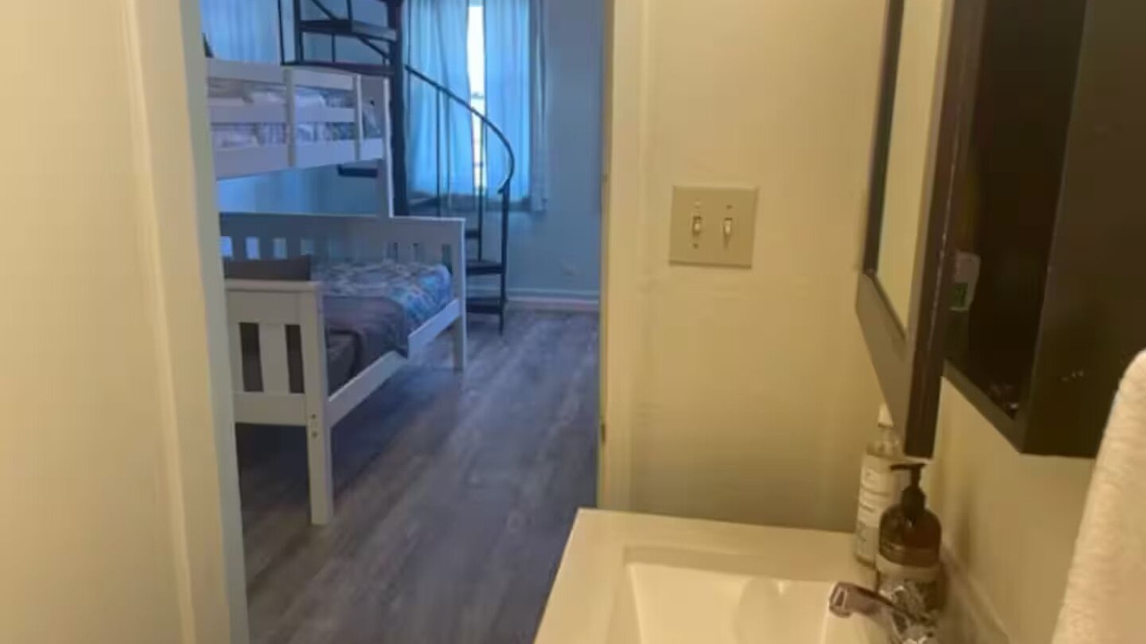 Photo of Bedroom in Clearlake
