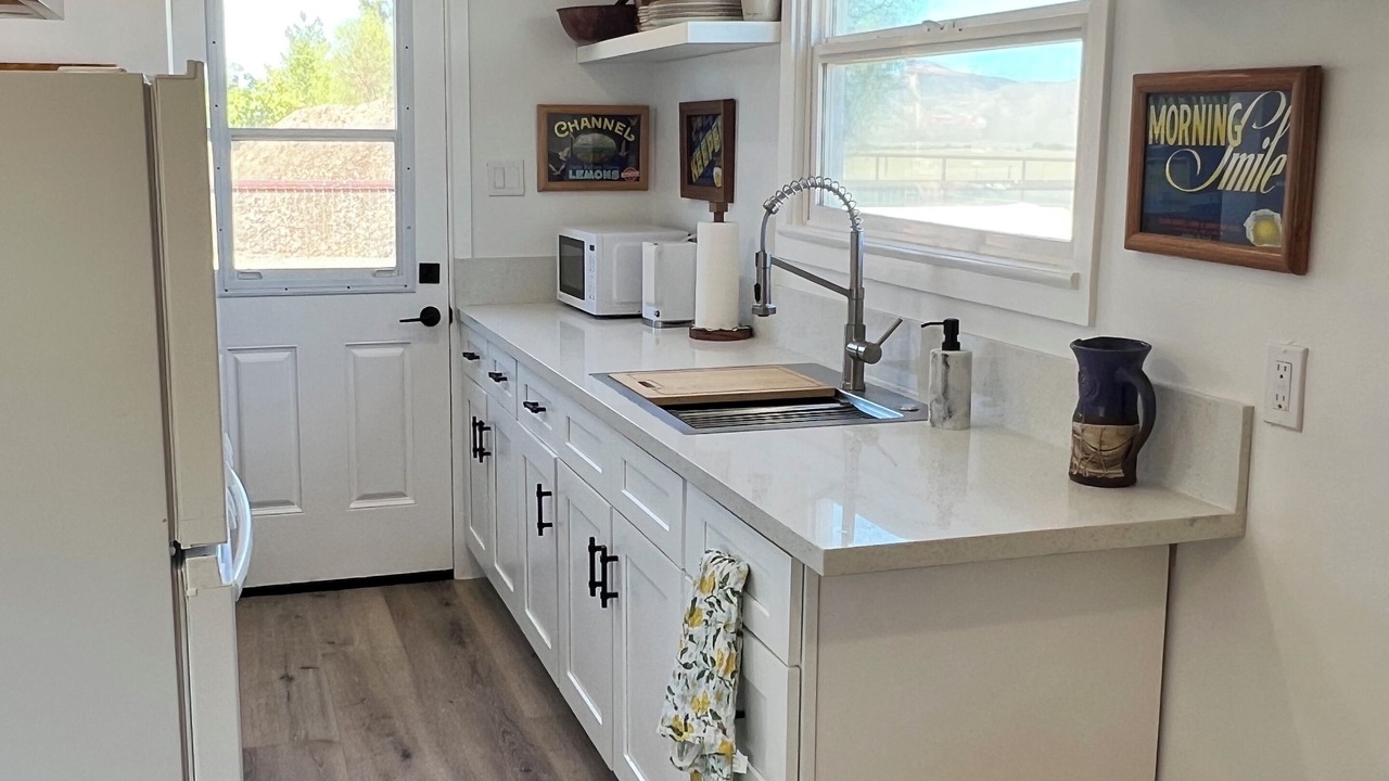 Photo of Kitchen in New Cuyama