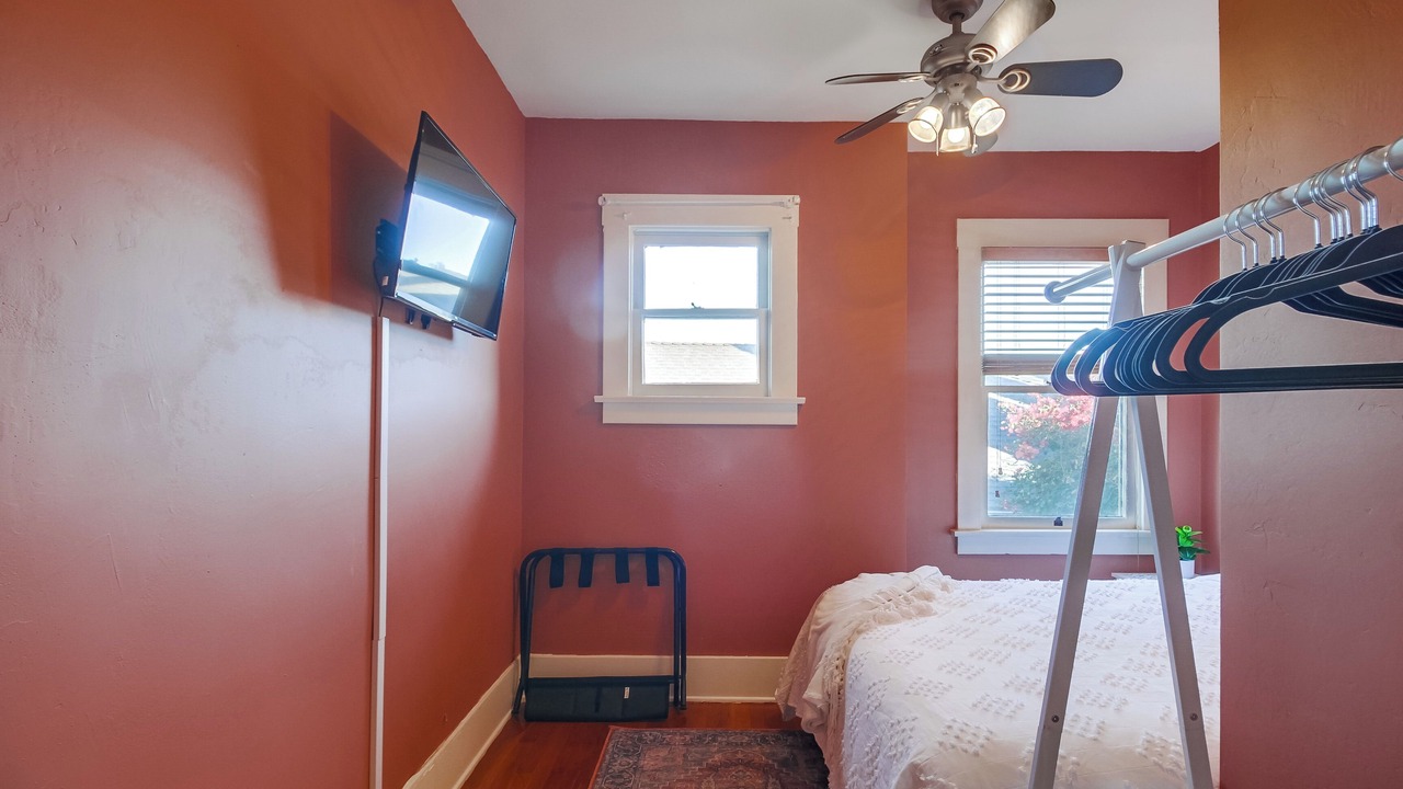 Photo of Bedroom in Golden Hill