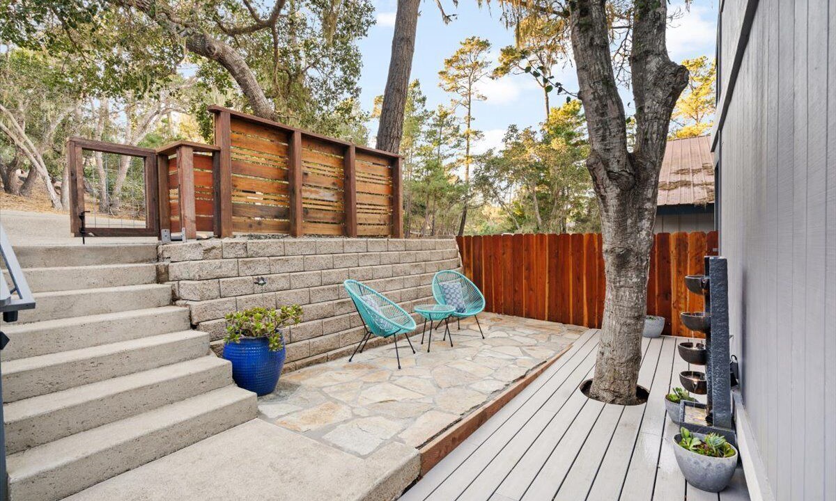 Photo of Patio Balcony in Lodge Hill