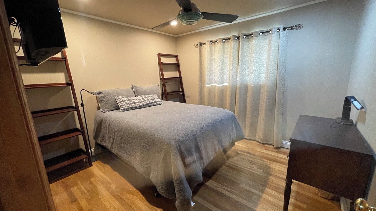 Photo of Bedroom in Chico