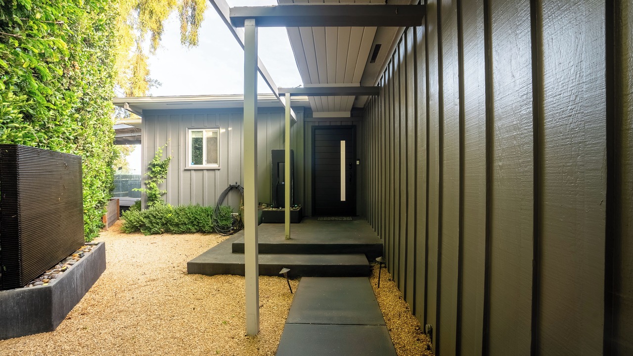 Photo of Outdoor in Beverly Glen