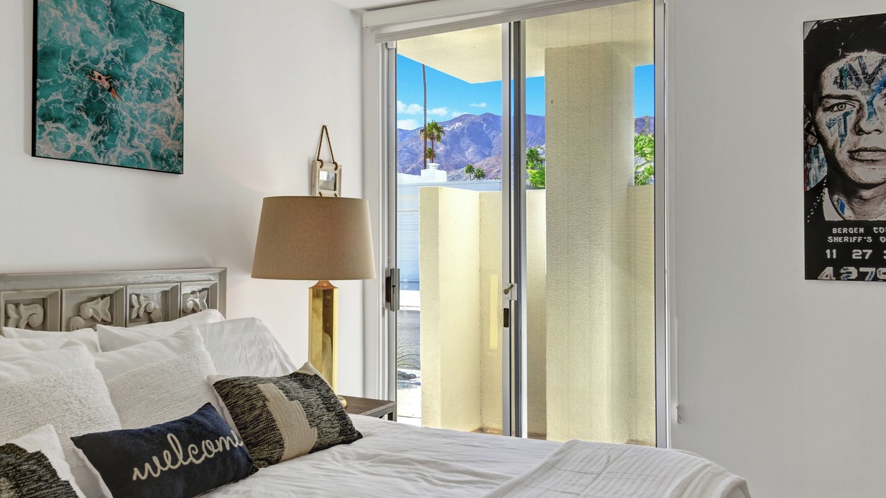 Photo of Bedroom in Indian Canyon