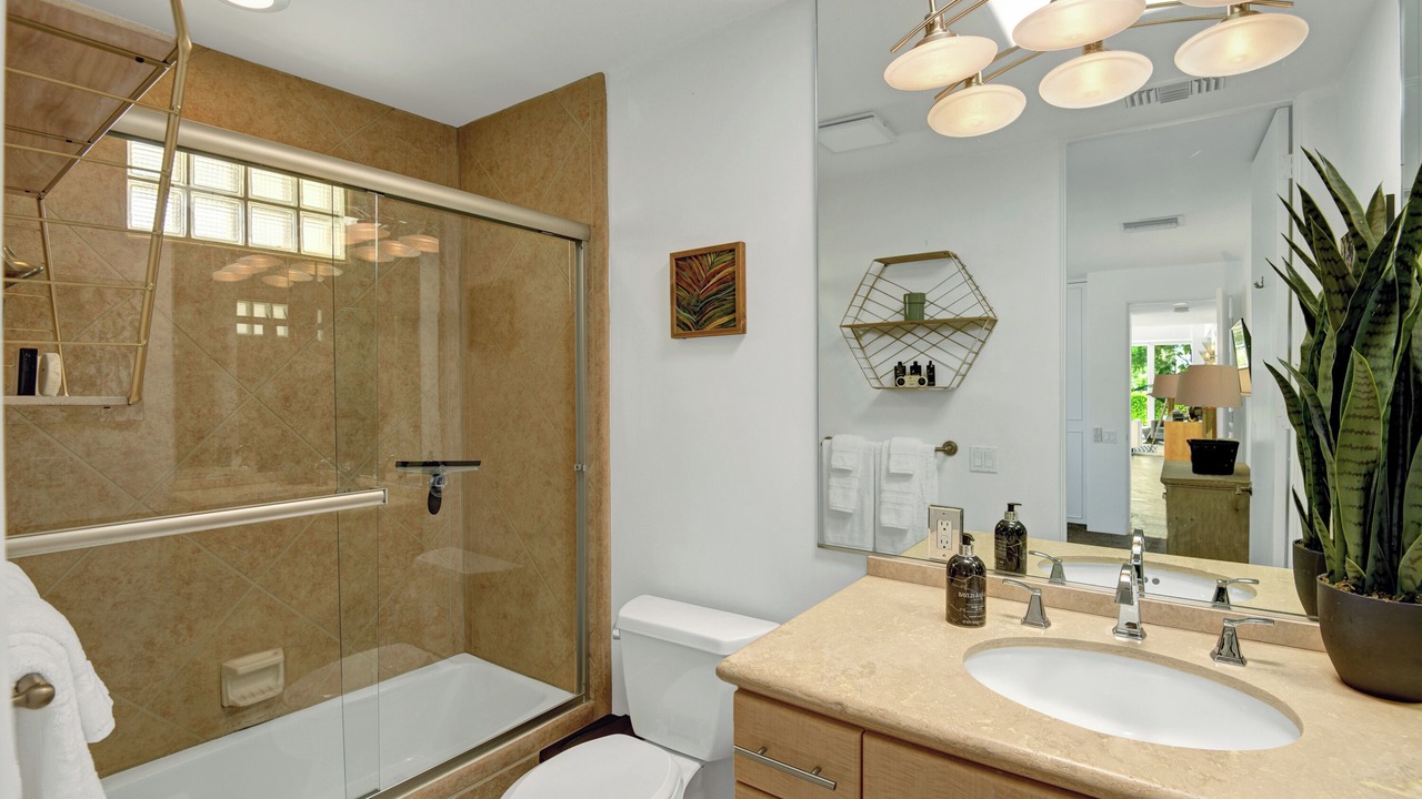 Photo of Bathroom in Indian Canyon