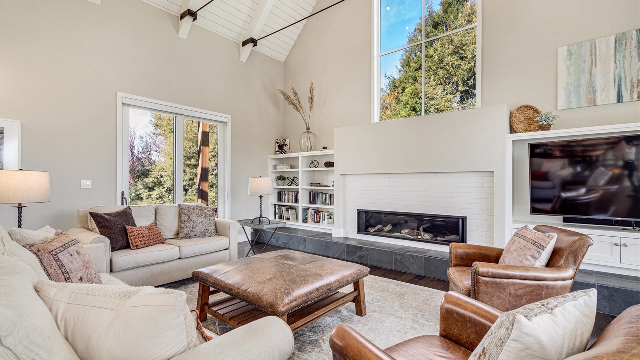 Photo of Livingroom in Sonoma