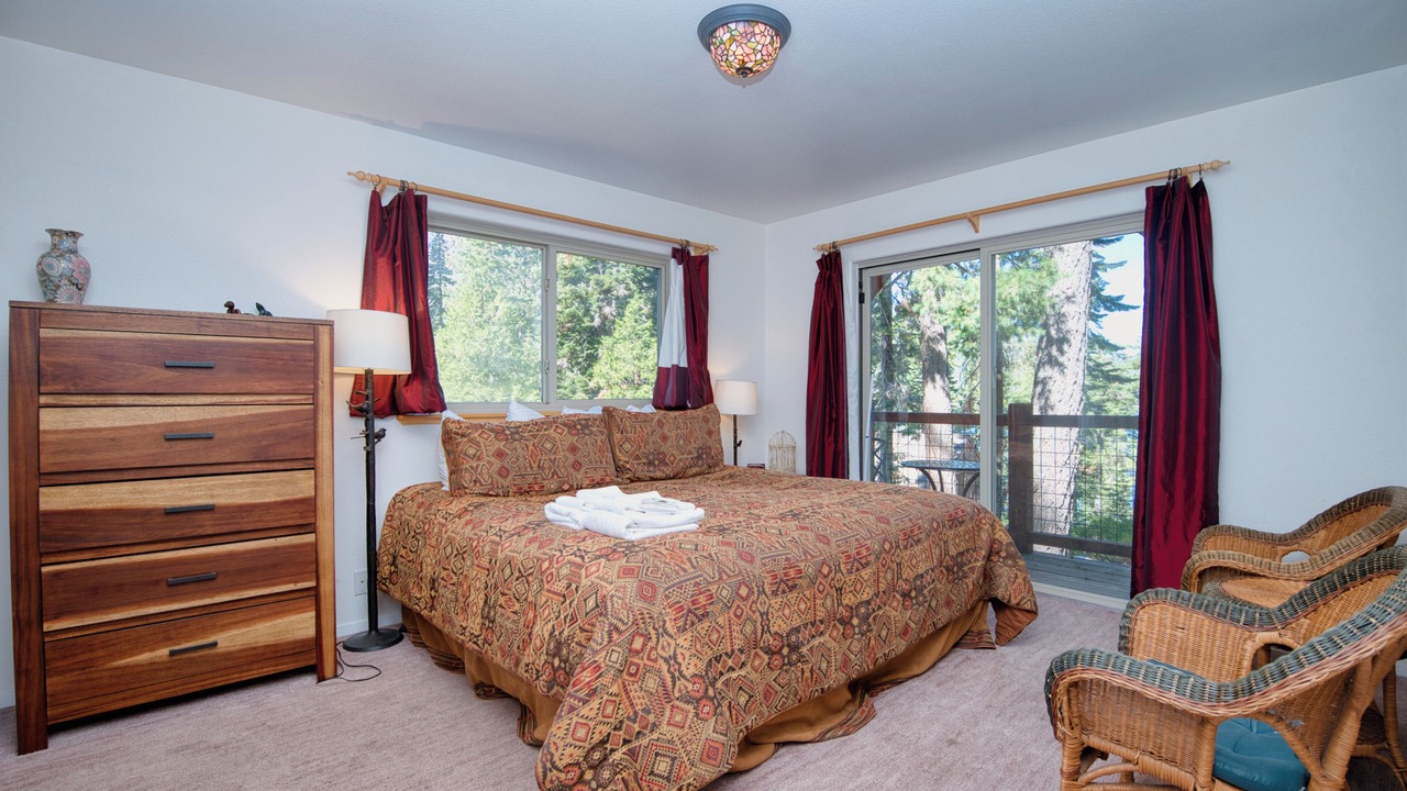 Photo of Bedroom in Fallen Leaf