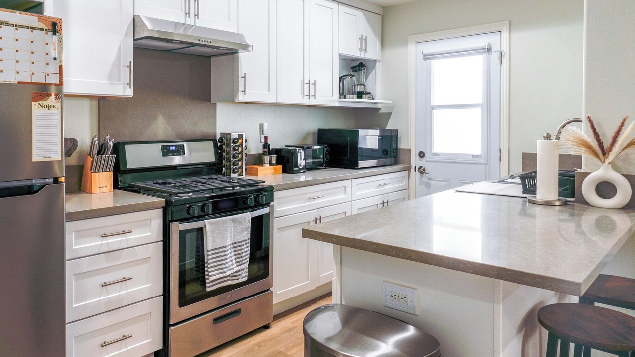 Photo of Kitchen in Midway City