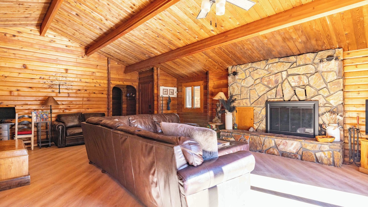 Photo of Livingroom in Prescott