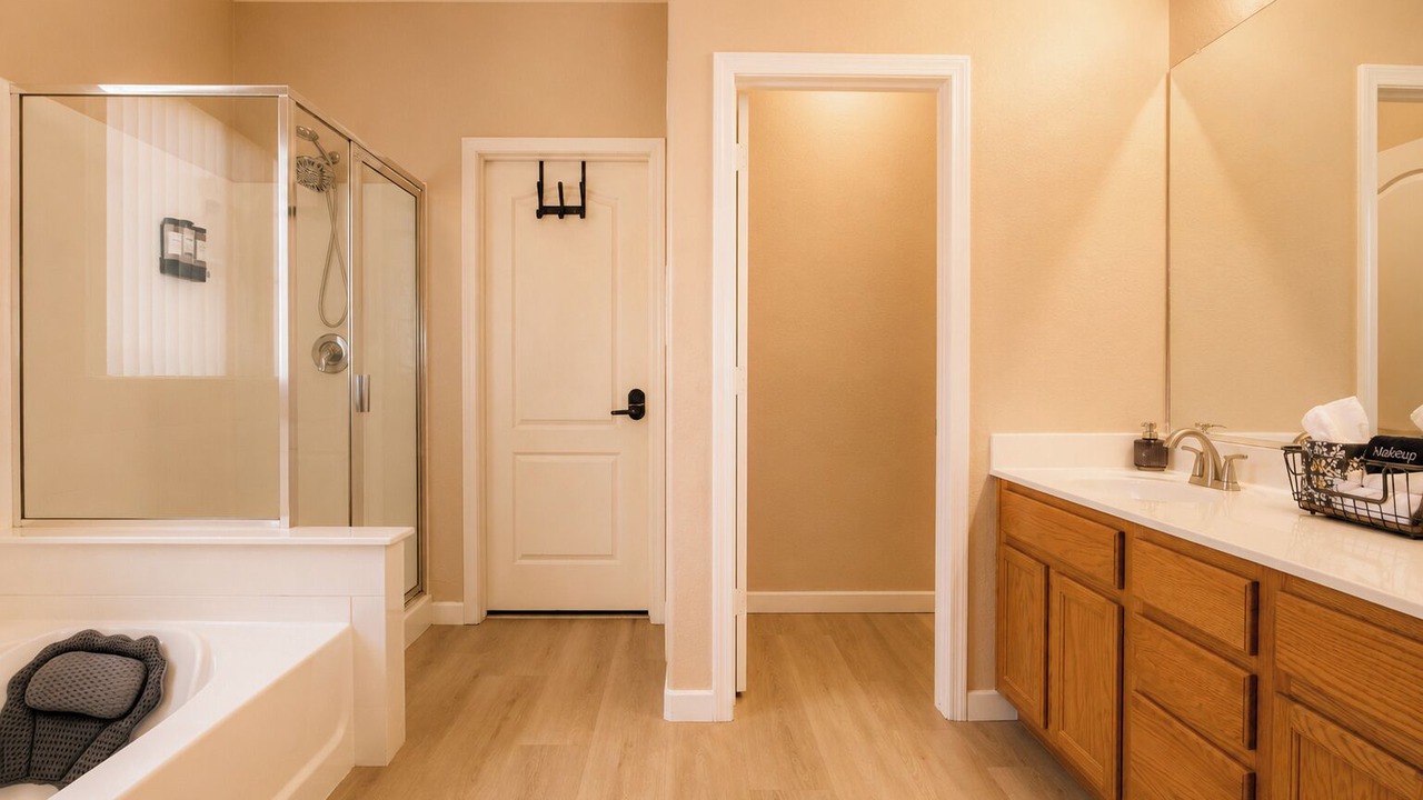 Photo of Bathroom in Surprise Farms