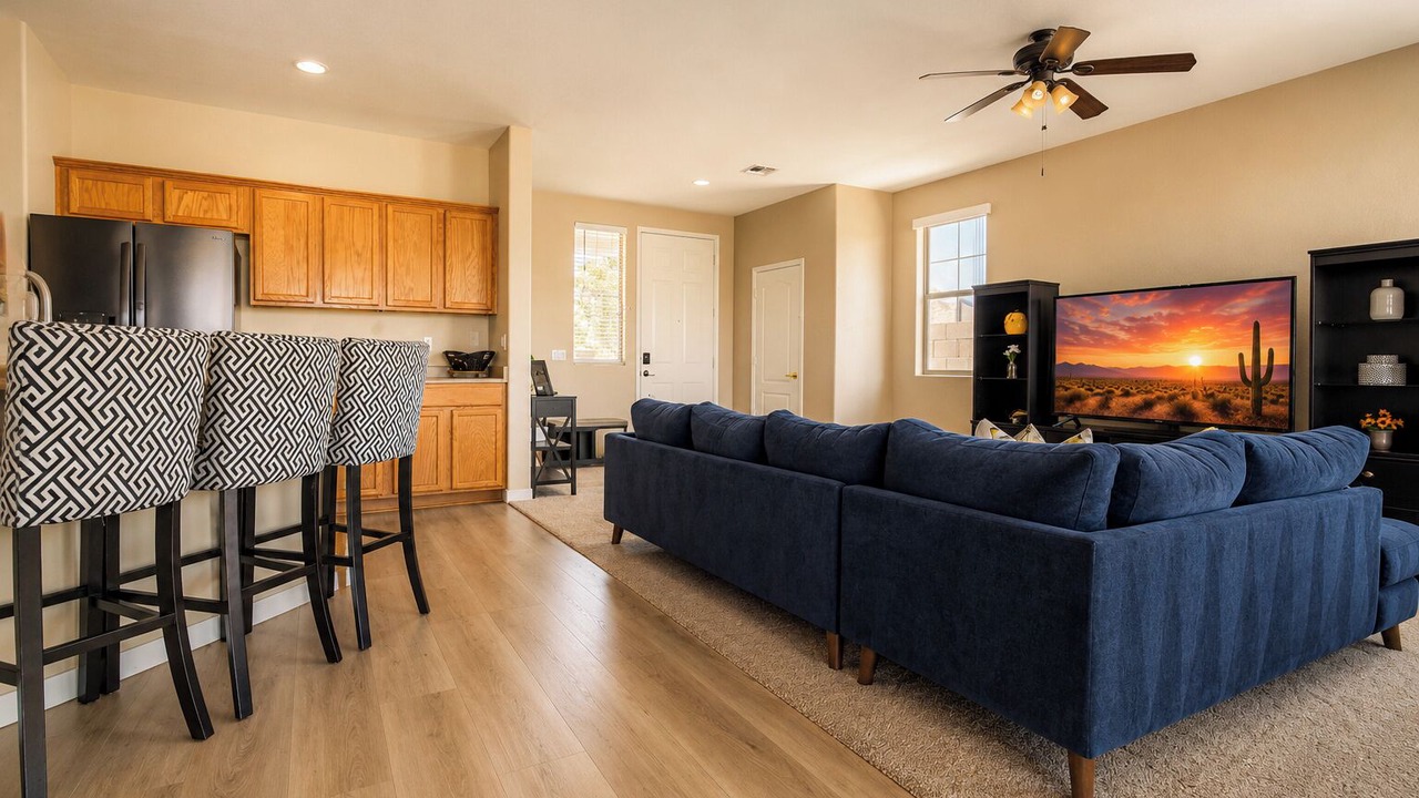 Photo of Livingroom in Surprise Farms