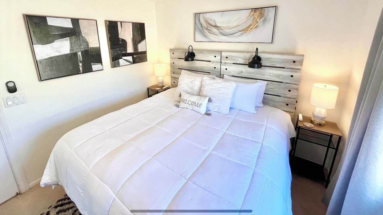 Photo of Bedroom in Joshua Tree
