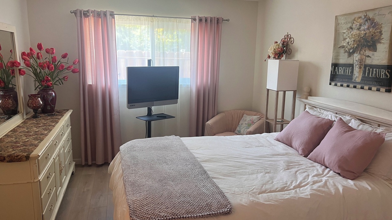 Photo of Bedroom in Modesto