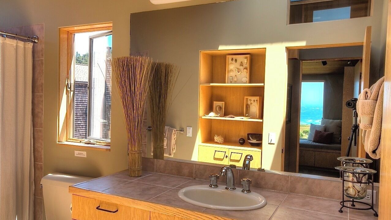 Photo of Bathroom in Sea Ranch