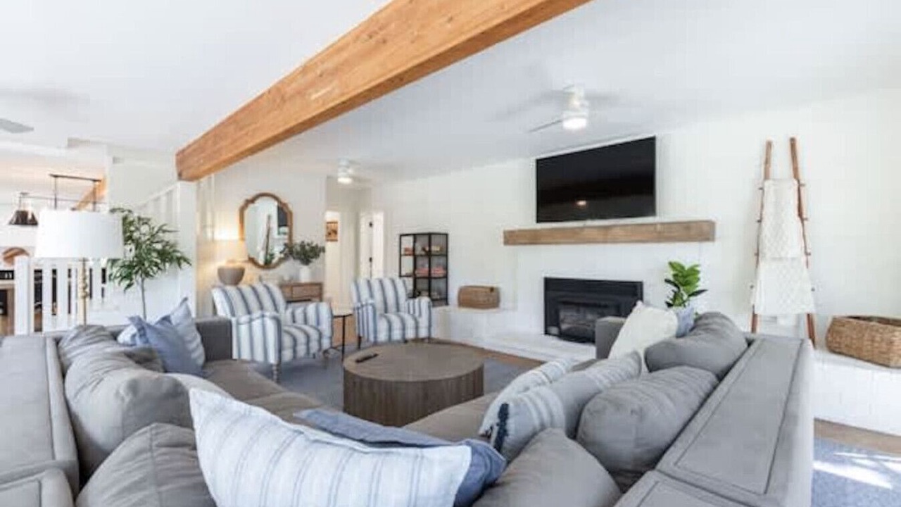 Photo of Livingroom in Bass Lake