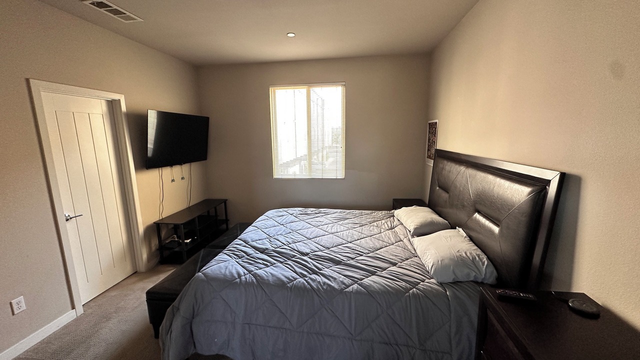 Photo of Bedroom in Anaheim Colony Historic District
