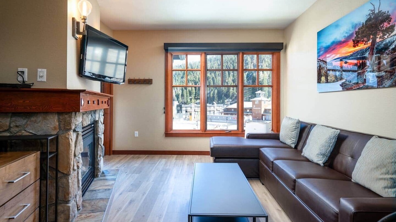 Photo of Livingroom in Olympic Valley