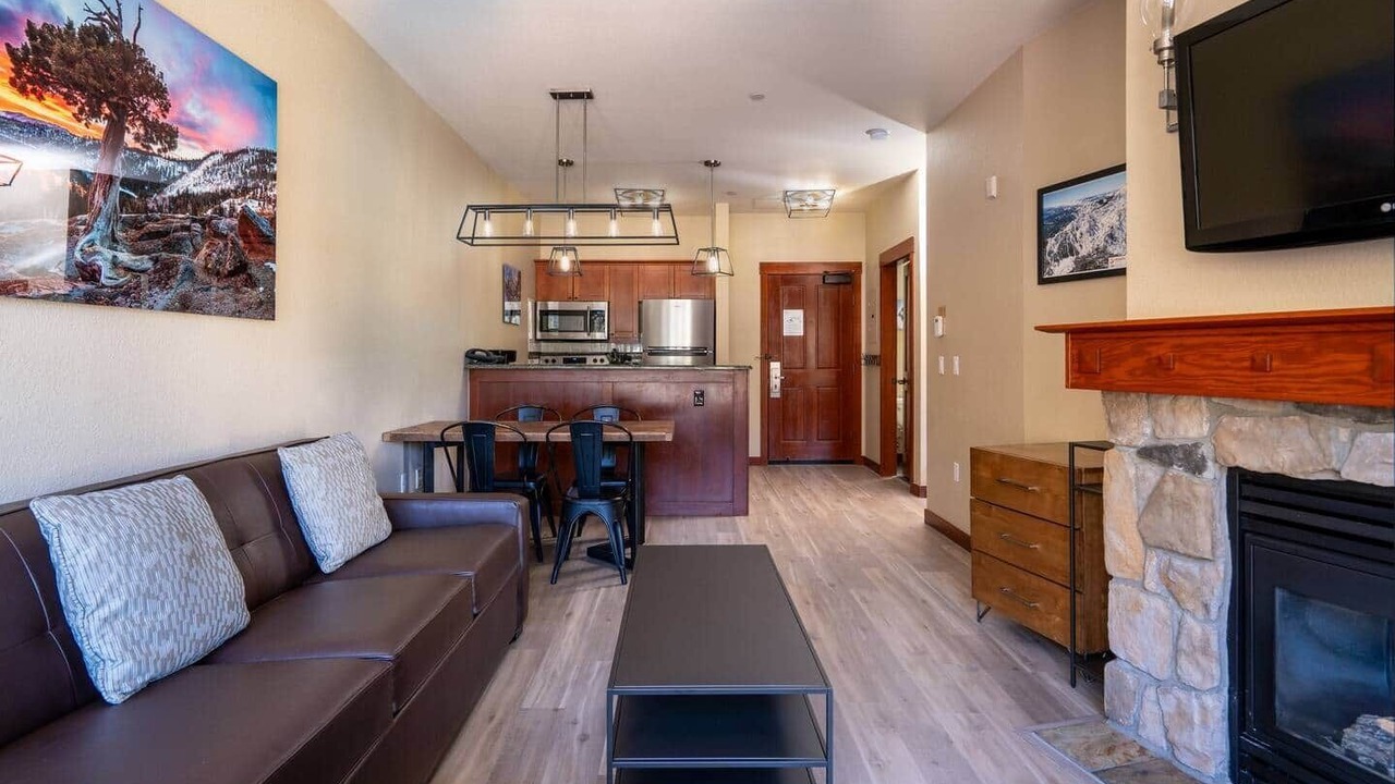 Photo of Livingroom in Olympic Valley