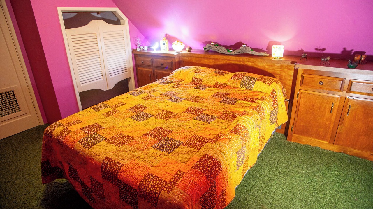 Photo of Bedroom in Crestline