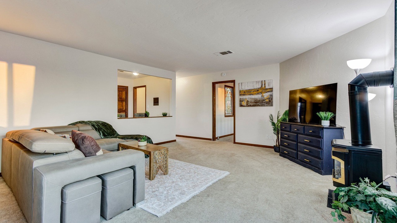 Photo of Livingroom in Vallejo