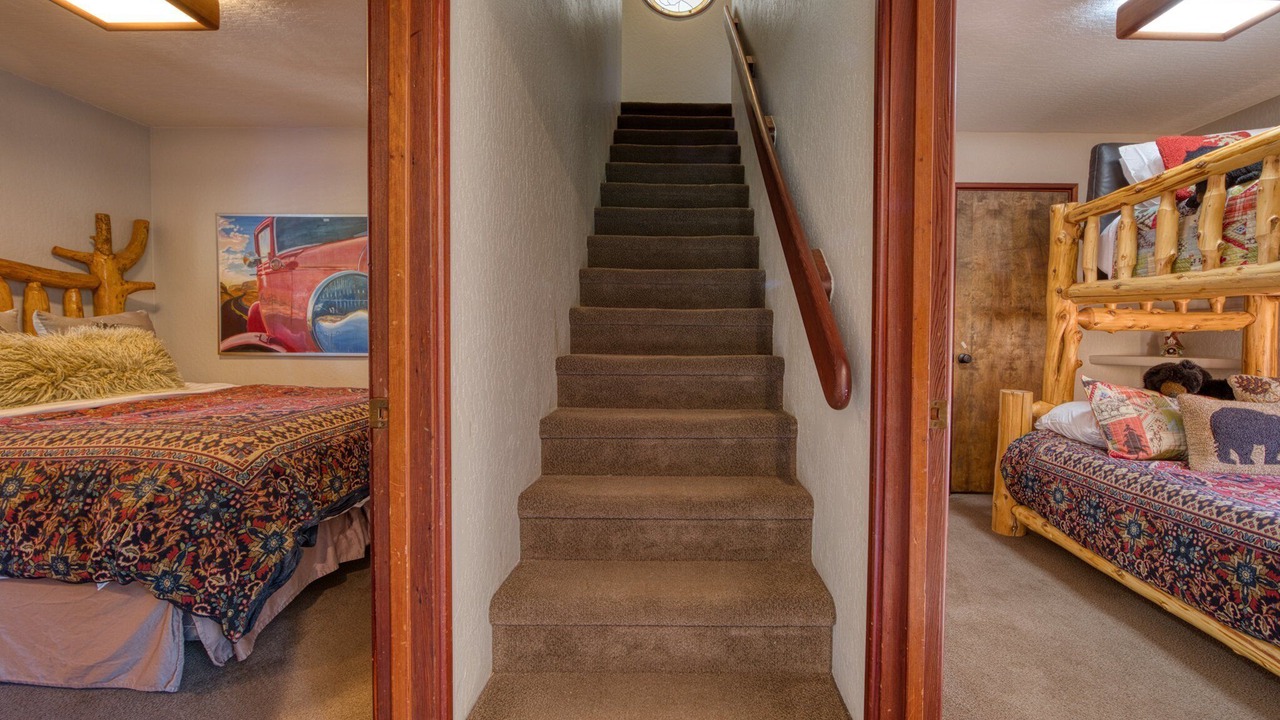 Photo of Bedroom in Alpine Meadows