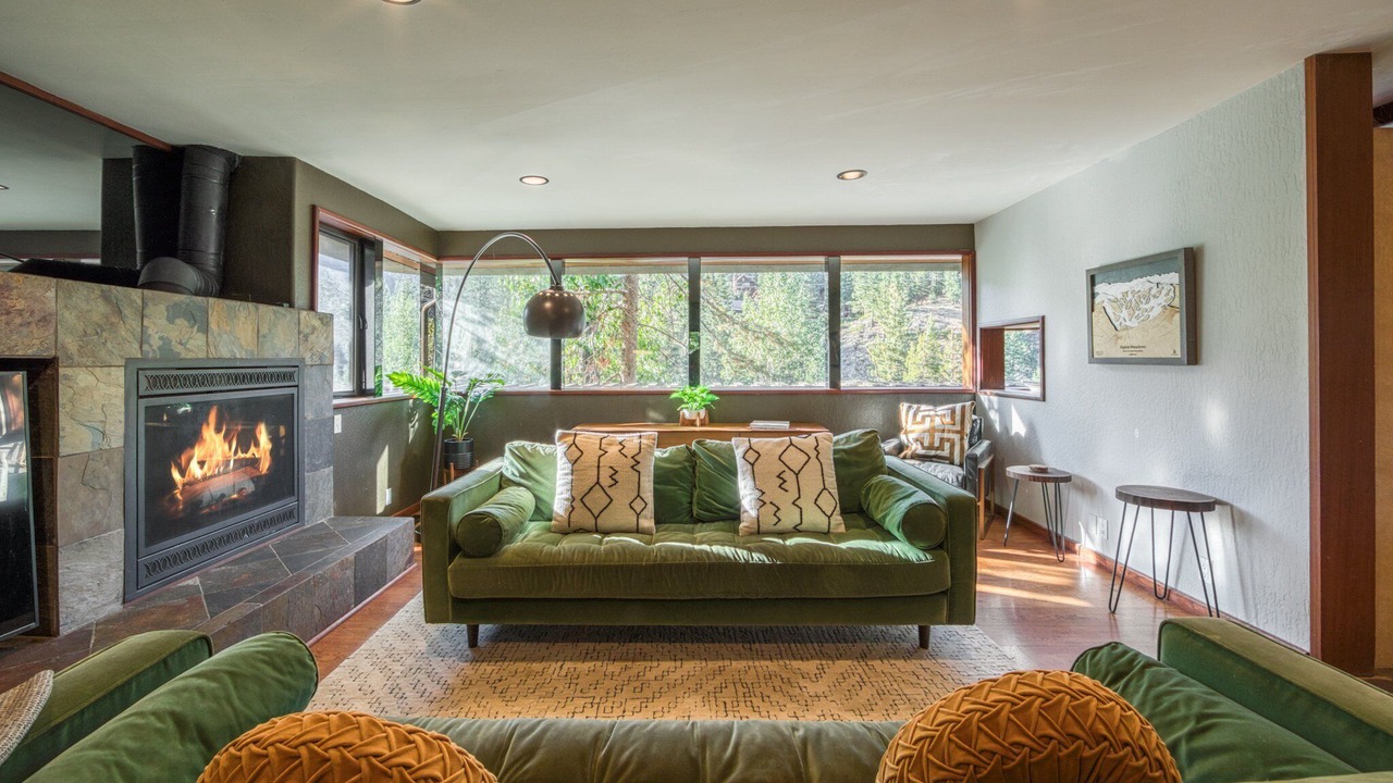 Photo of Livingroom in Alpine Meadows