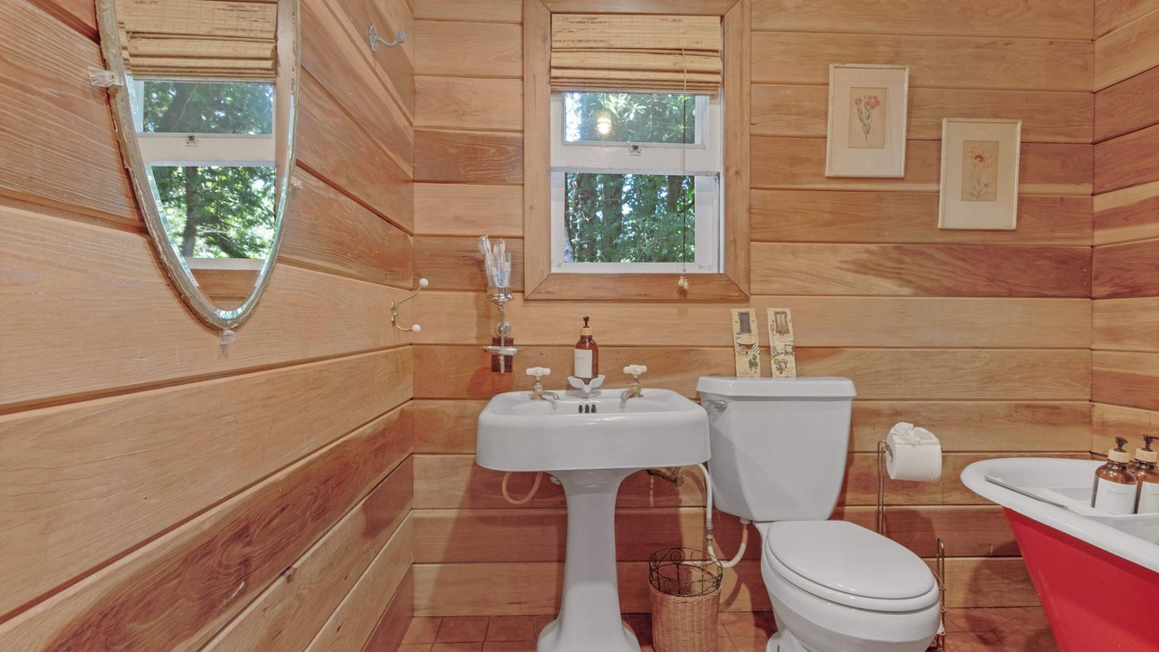 Photo of Bathroom in Guerneville