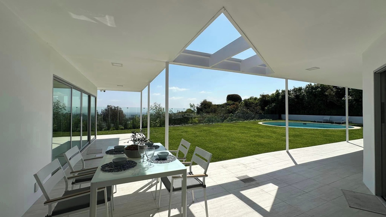Photo of Outdoor in Encino