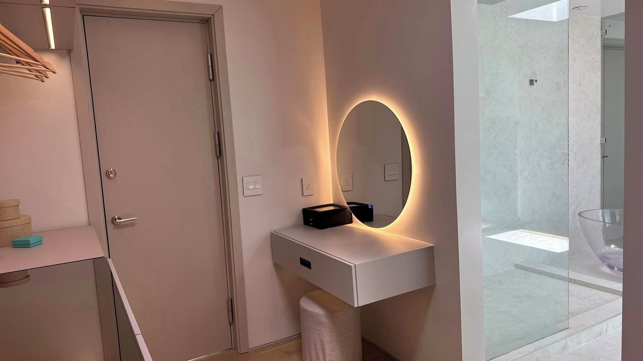 Photo of Bathroom in Encino