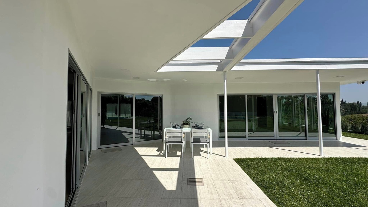 Photo of Outdoor in Encino