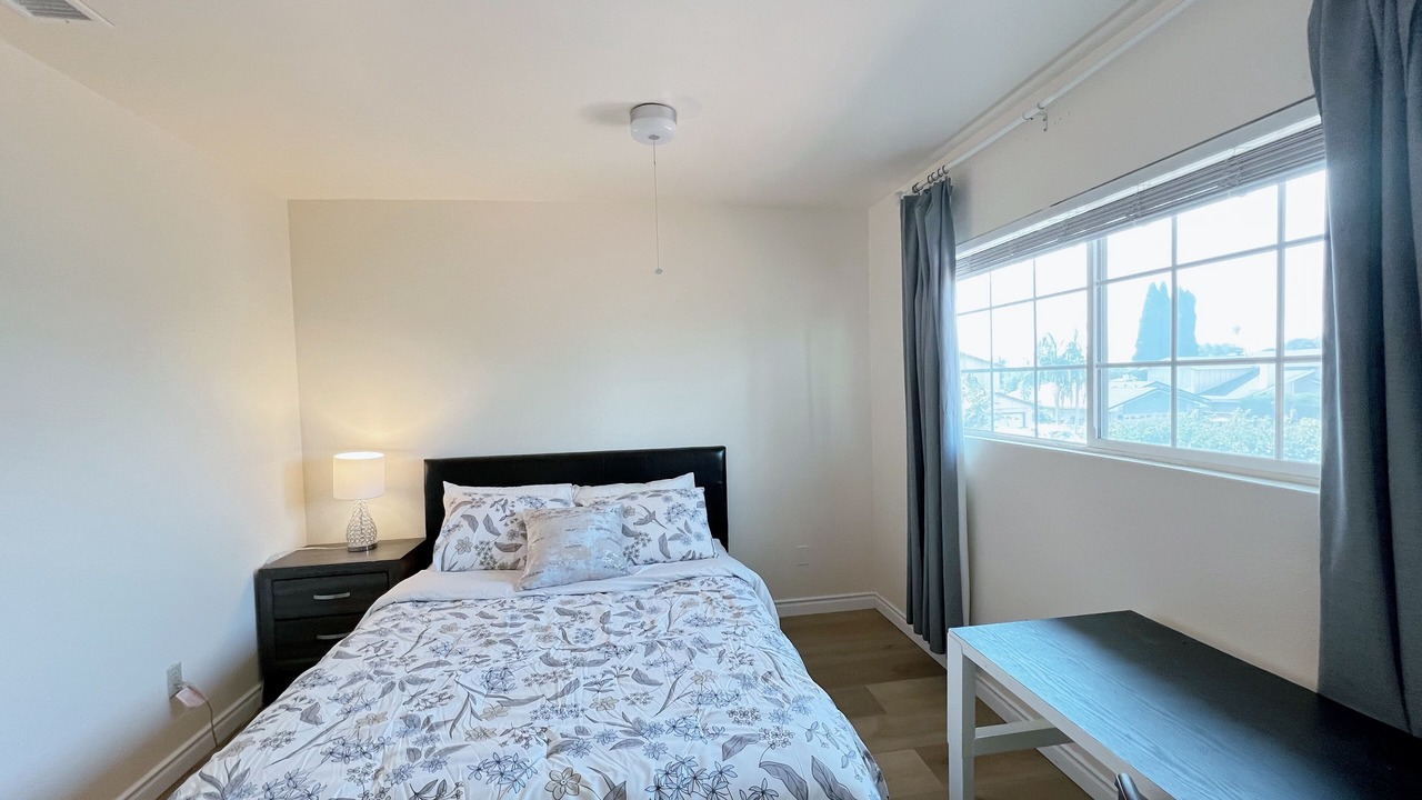 Photo of Bedroom in Azusa