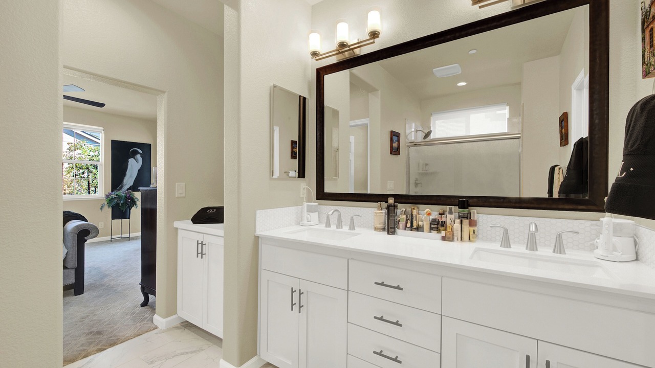 Photo of Bathroom in Winters