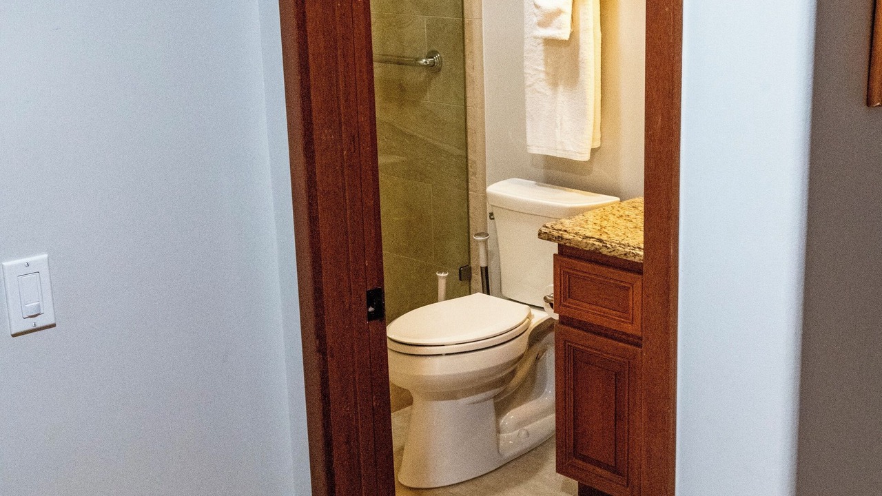 Photo of Bathroom in Avalon