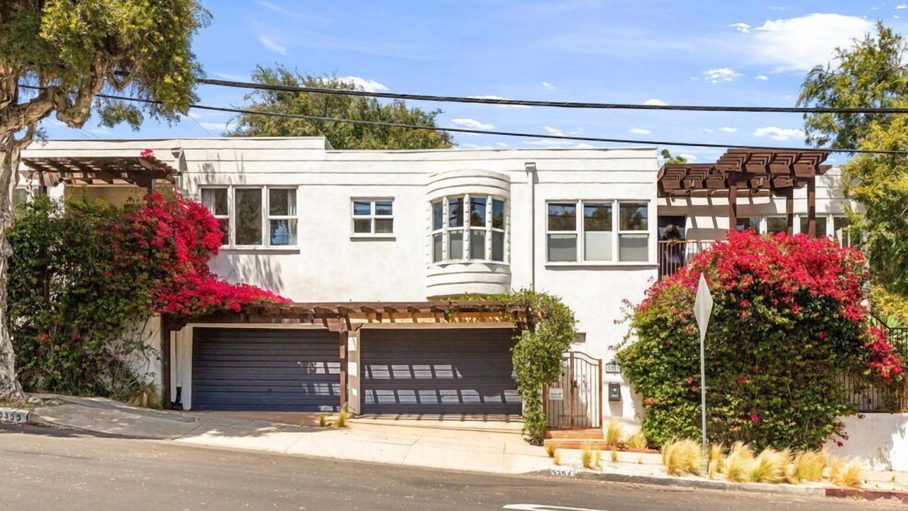 Photo of Outdoor in Mid-Wilshire