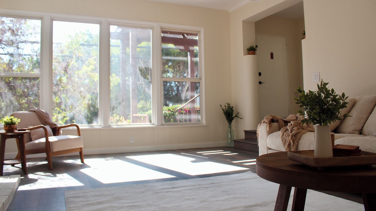Photo of Bedroom in Mid-Wilshire