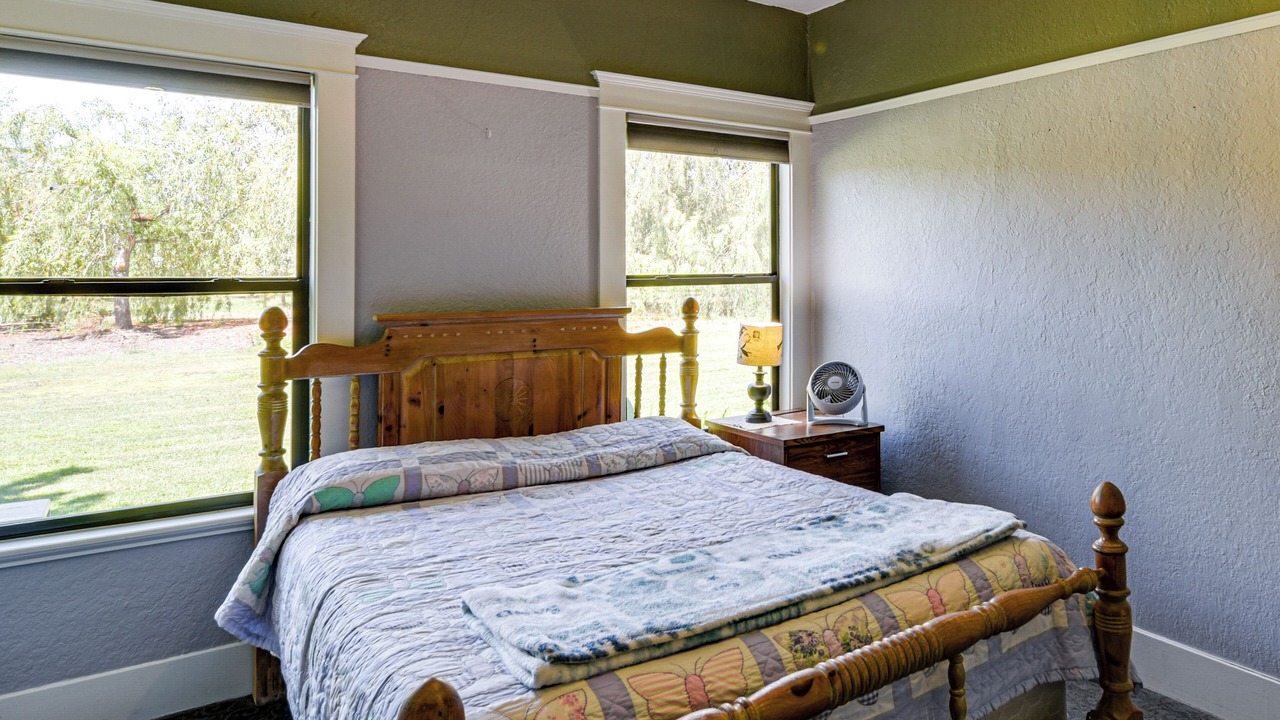 Photo of Bedroom in Glenn County