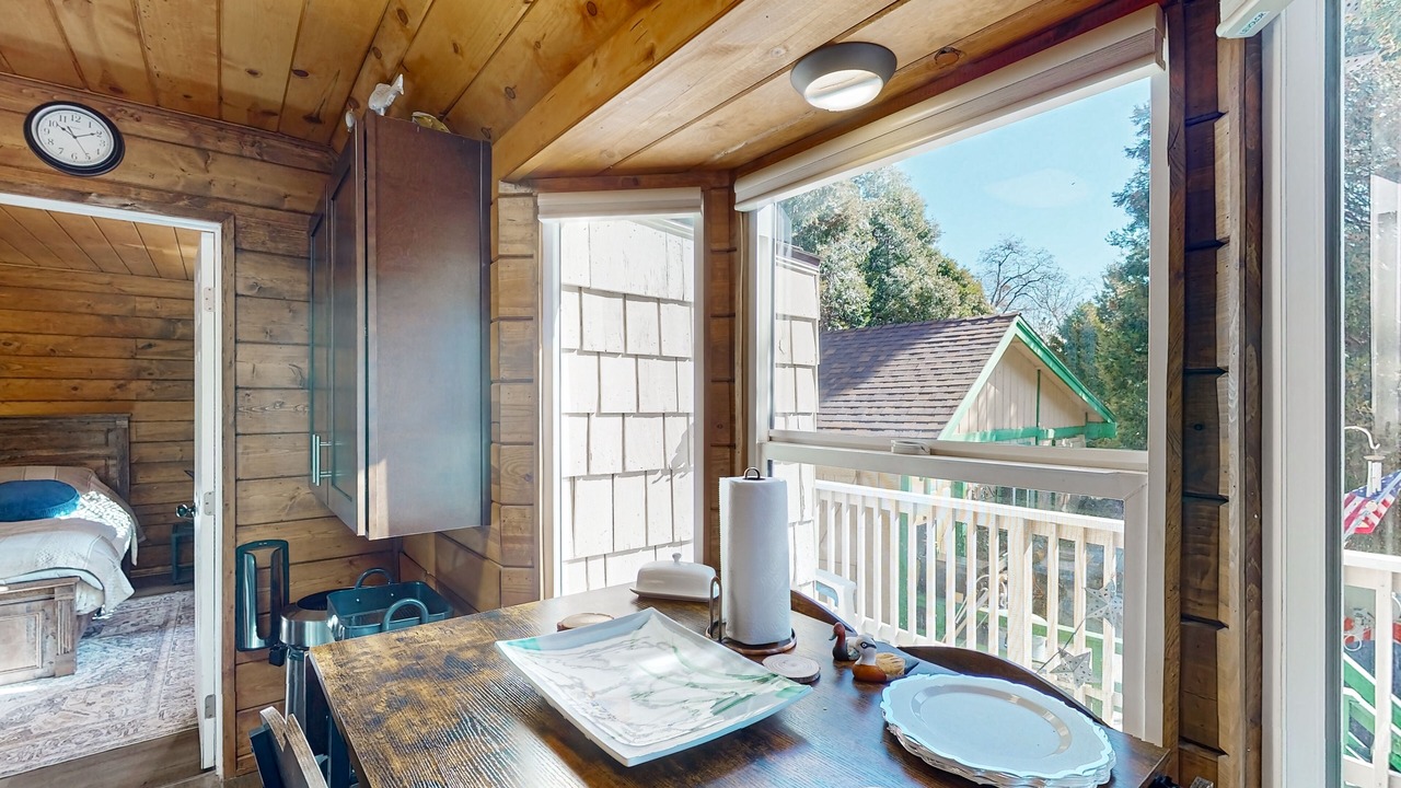 Photo of Bedroom in Cedar Glen