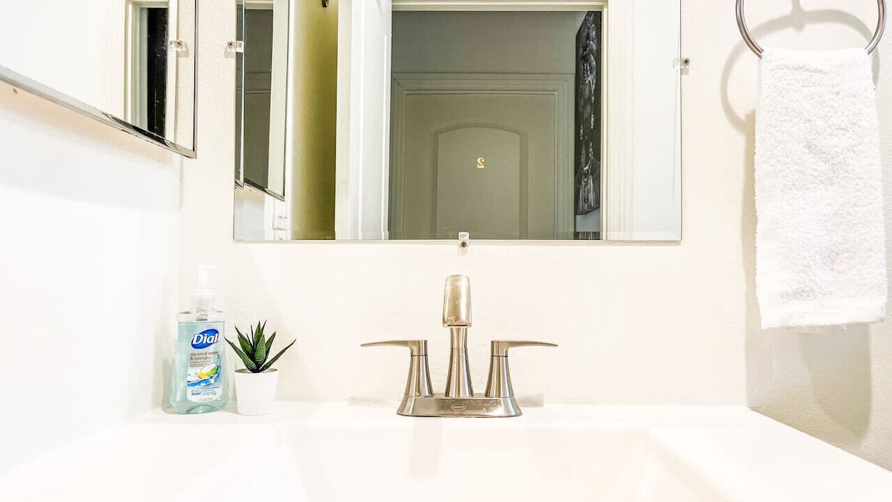 Photo of Bathroom in Los Angeles