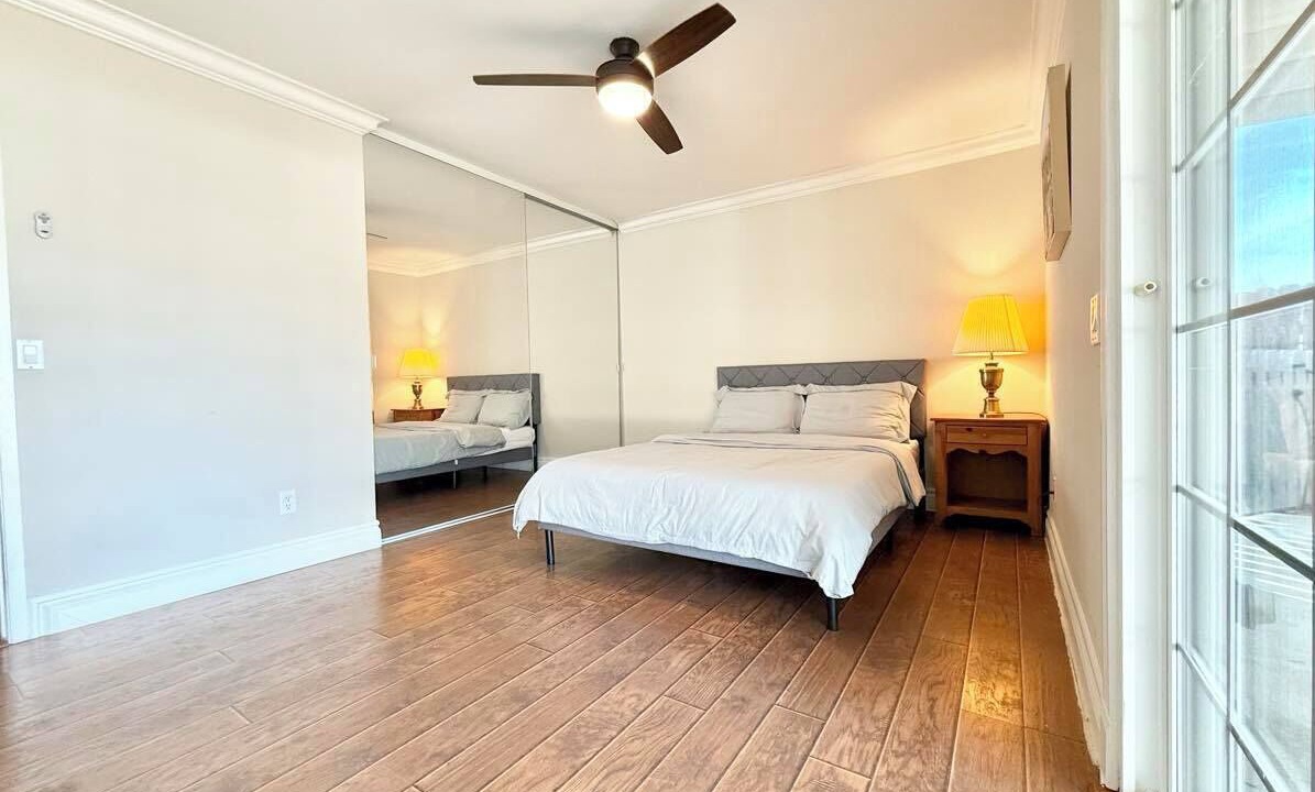 Photo of Bedroom in Midway