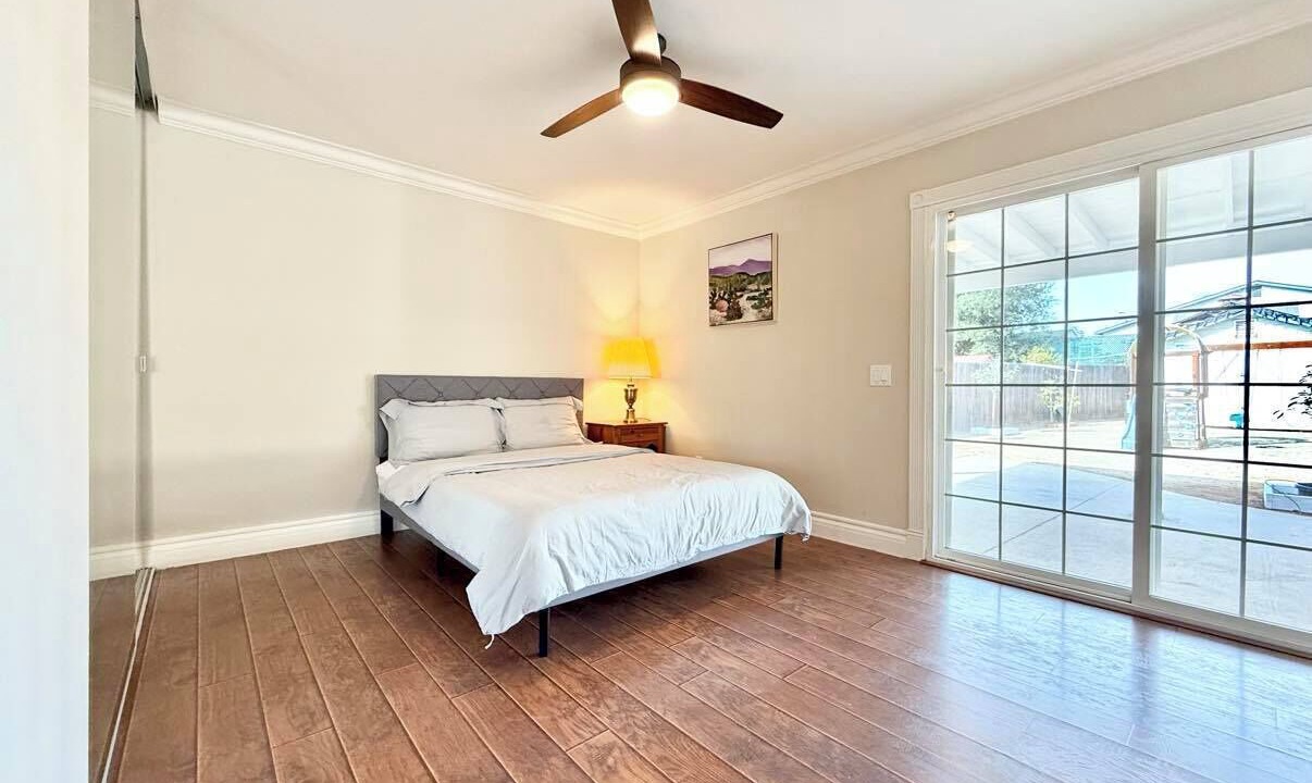 Photo of Bedroom in Midway