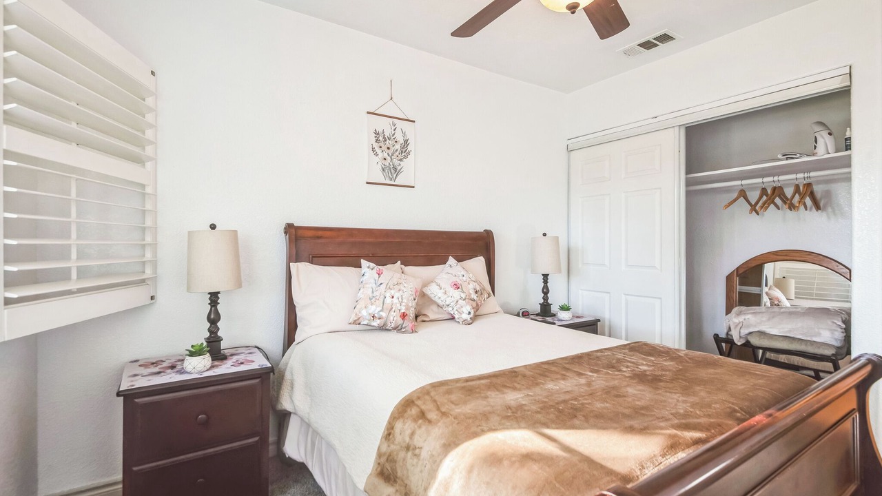 Photo of Bedroom in Hermosa Village