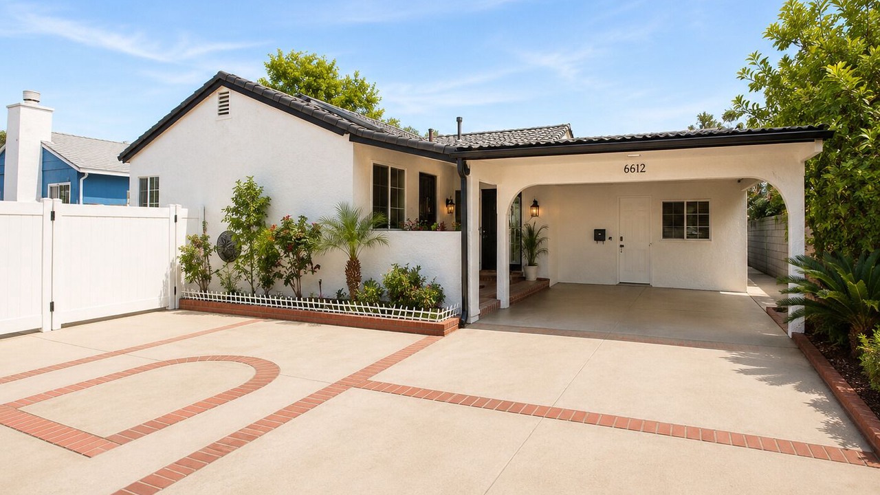 Photo of Outdoor in Reseda